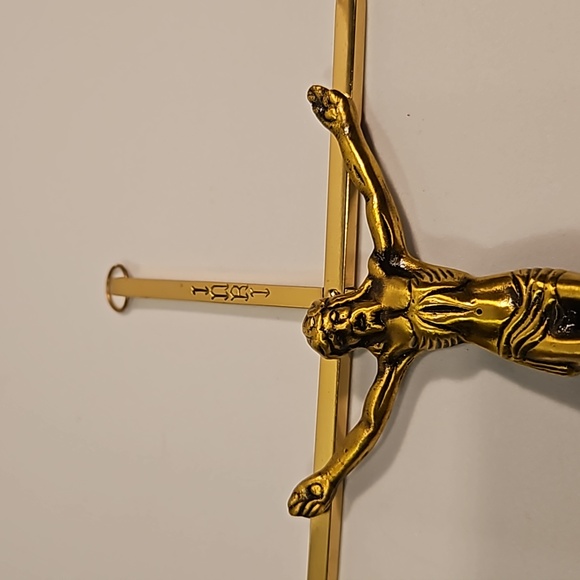 Holy Spiritual Religious Crucifix Cross in Bronze & Brass Finish (#5) - Picture 3 of 12